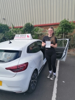 Many congratulations to a very happy Maddie Henley of Clevedon on an excellent drive and well deserved 1st time pass at Weston Super Mare on 10th July 2024
