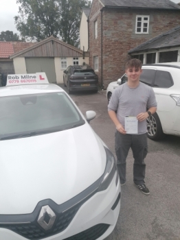 Many congratulations to Fred on an excellent drive and well deserved 1st time pass at Weston Super Mare on 2nd October 2024